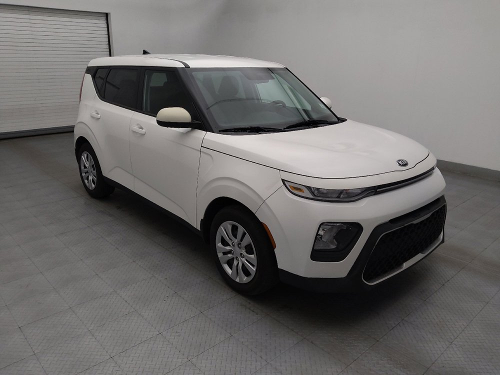 Used 2020 Kia Soul LX image 11