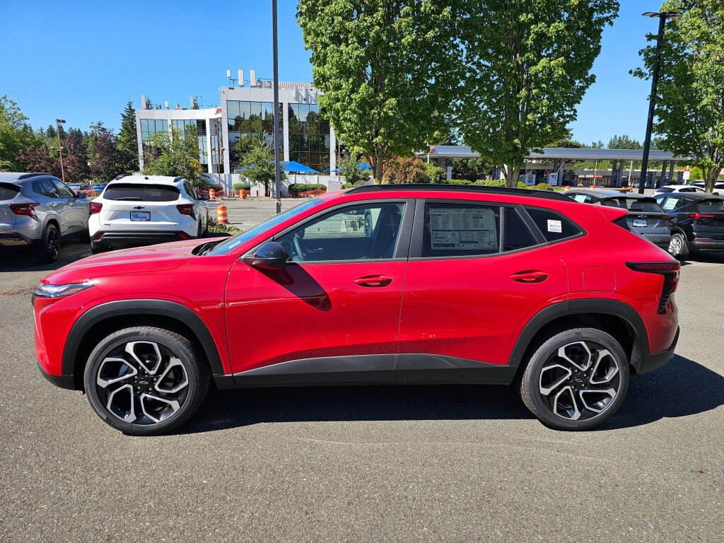 New 2026 Chevrolet Trax RS w/ Driver Confidence Package FWD image 8