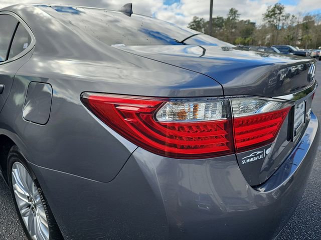 Used 2015 Lexus ES 350 w/ Luxury Package image 35