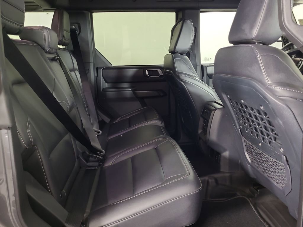 Used 2025 Ford Bronco Badlands AWD/4WD image 21