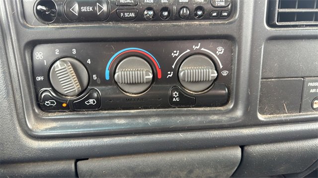 Used 2000 GMC Sierra 2500 SLE image 7