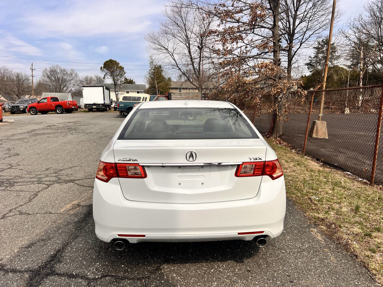 Used 2013 Acura TSX w/Tech 4dr Sedan w/Technology image 4