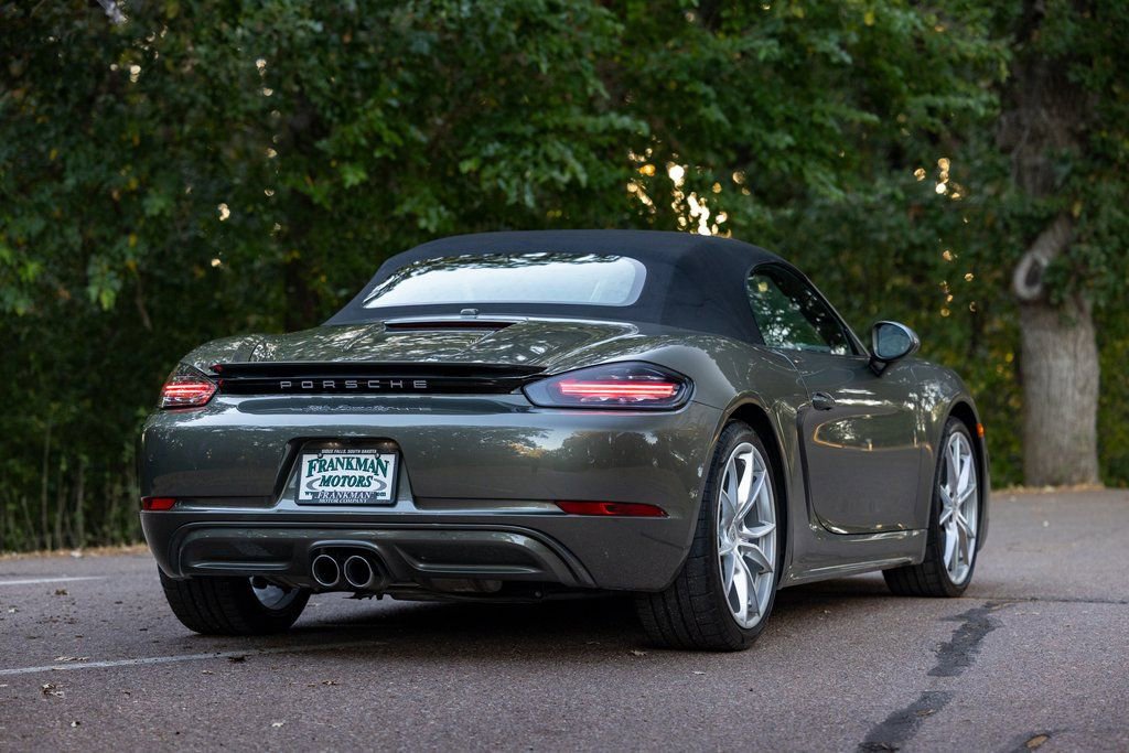 Used 2021 Porsche 718 Boxster Base w/ Premium Package image 30