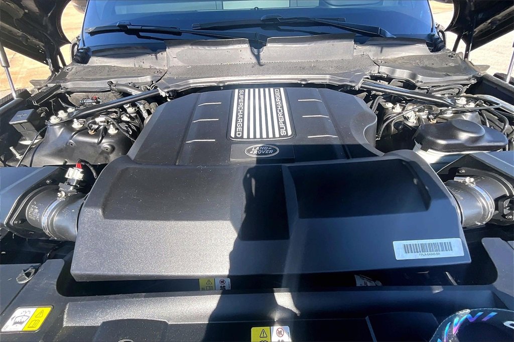 Used 2021 Land Rover Range Rover P525 Westminster Edition image 9