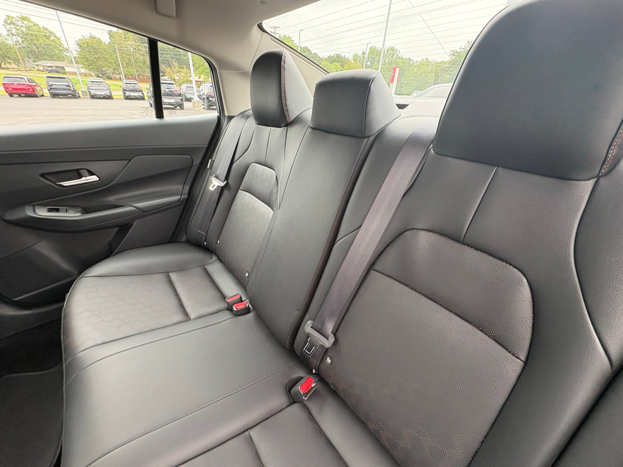 New 2027 Nissan Sentra SR w/ SR Premium Package FWD image 27