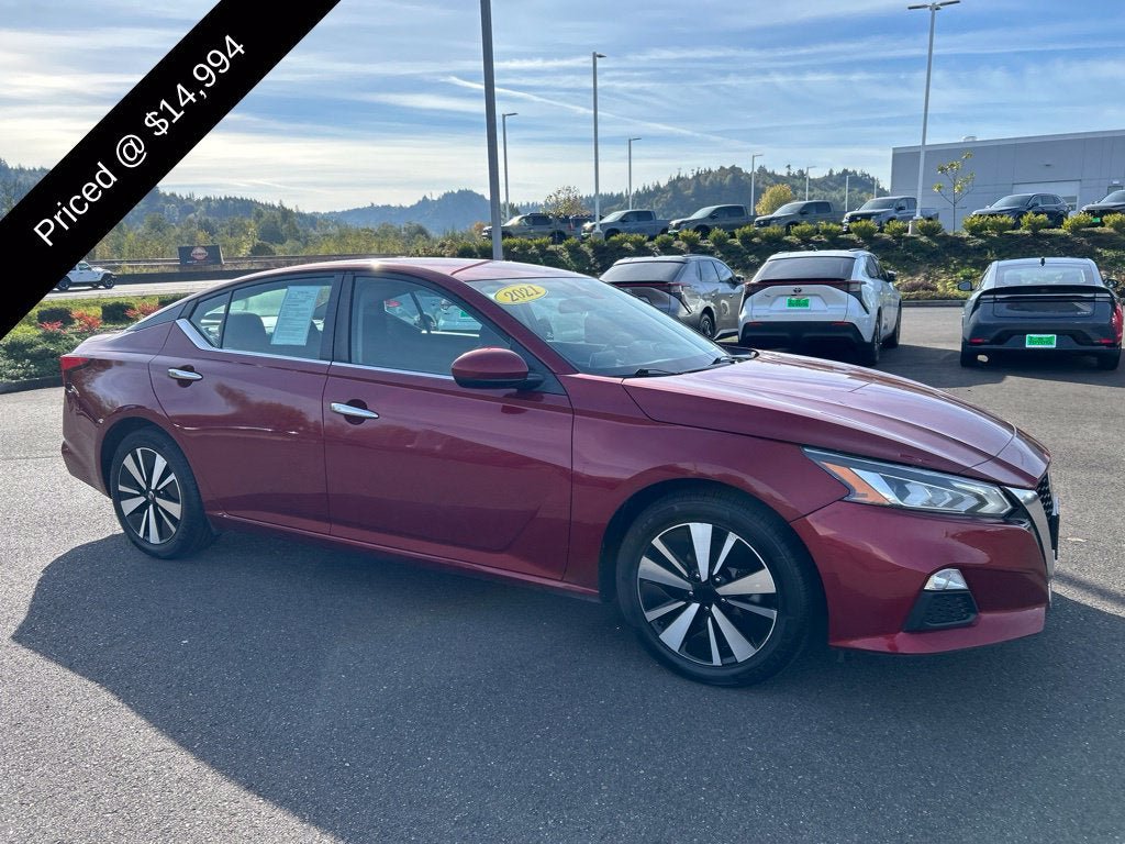 Used 2021 Nissan Altima 2.5 SV FWD image 4