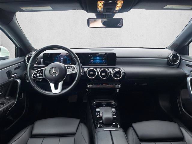 Used 2019 Mercedes-Benz A 220 image 15