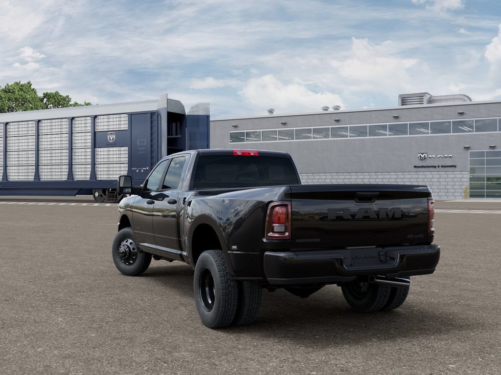 New 2026 RAM 3500 Big Horn w/ Night Edition AWD/4WD image 3