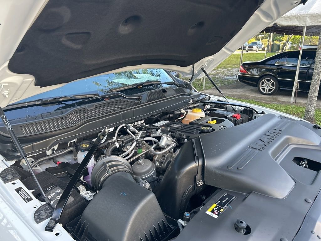 Used 2025 RAM 3500 Tradesman image 9