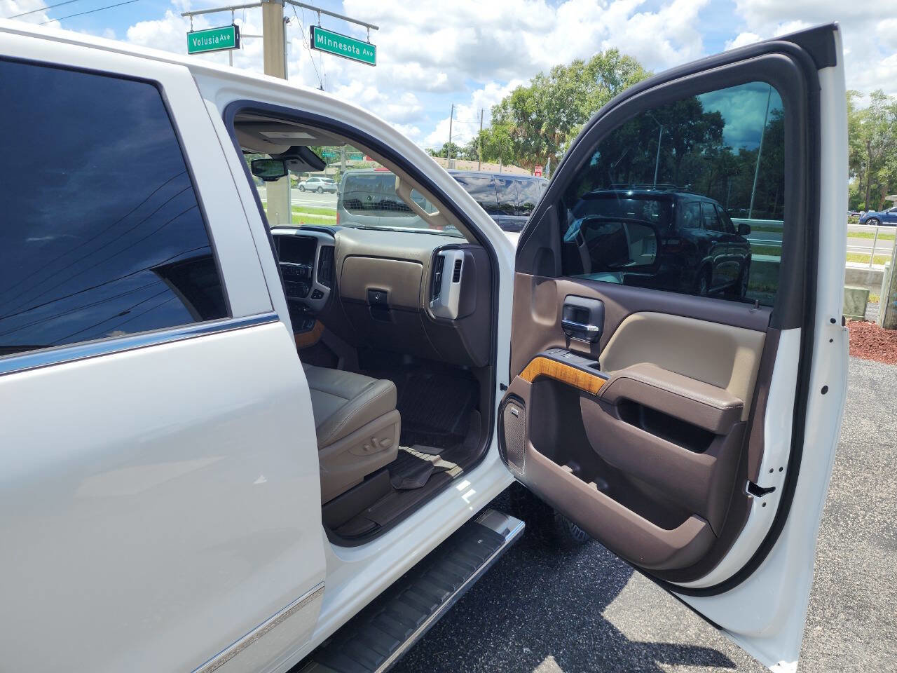 Used 2017 GMC Sierra 1500 SLT image 38