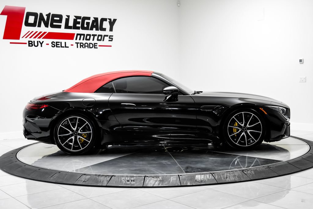 Used 2023 Mercedes-Benz SL 63 AMG 4MATIC image 8