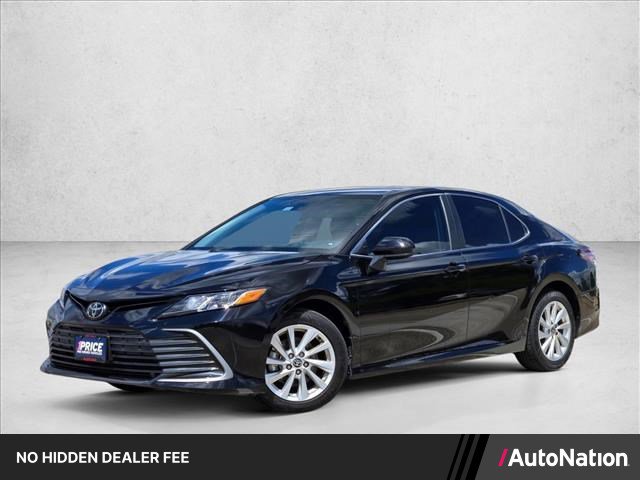 Used 2024 Toyota Camry LE FWD image 1