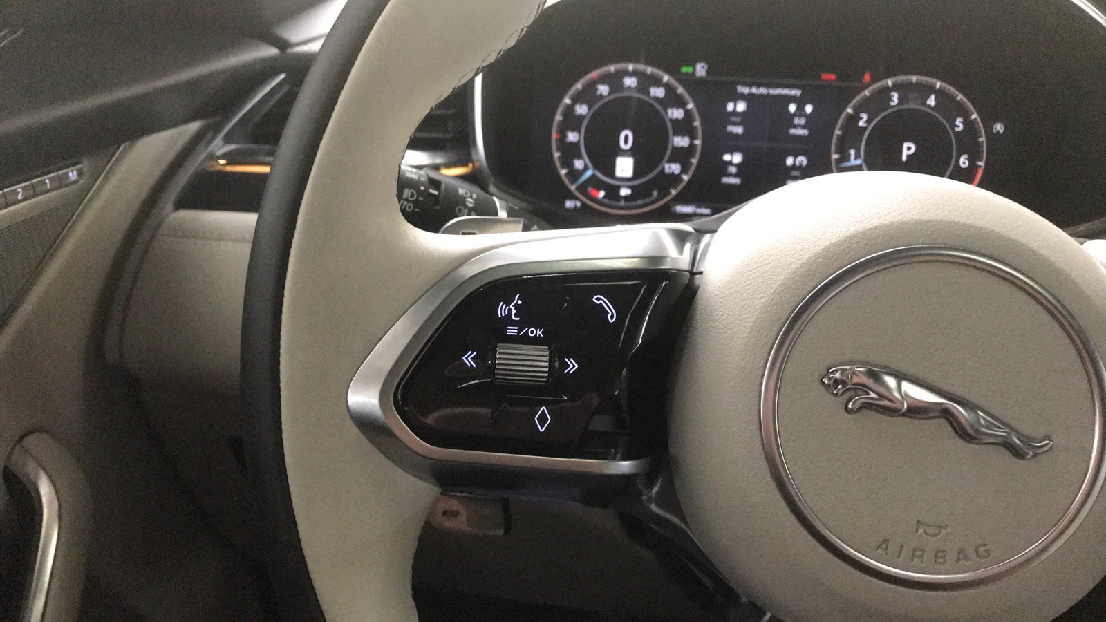 Used 2024 Jaguar F-PACE R-Dynamic S AWD/4WD image 22