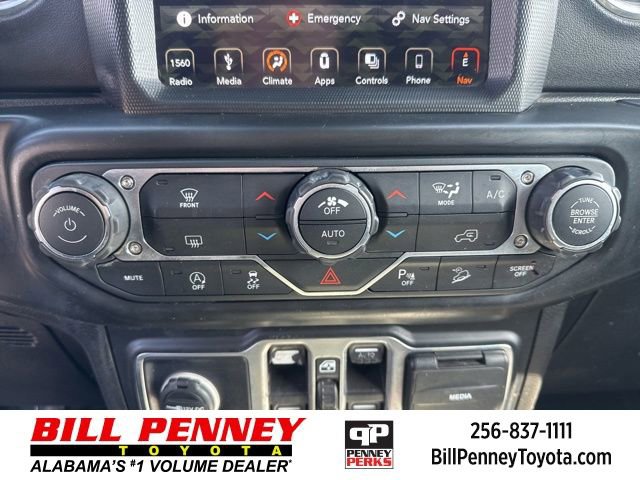 Used 2019 Jeep Wrangler Unlimited Sahara w/ Quick Order Package 24M Moab image 32