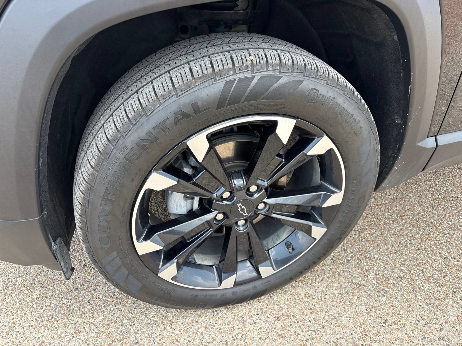 Used 2025 Chevrolet Equinox RS w/ Convenience Package III FWD image 33