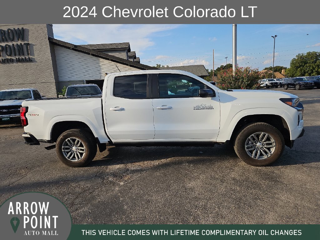Used 2024 Chevrolet Colorado LT w/ LT Convenience Package II AWD/4WD image 13