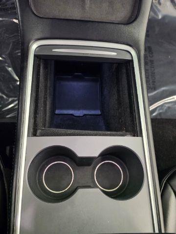 Used 2022 Tesla Model 3 Standard Range RWD image 18