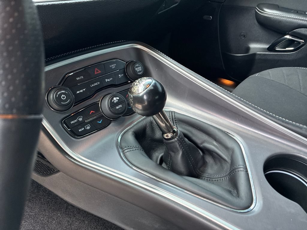 Used 2019 Dodge Challenger SRT Hellcat RWD image 13
