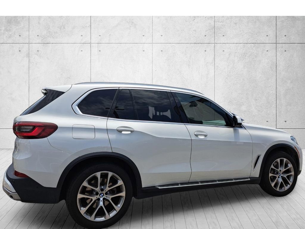 Used 2023 BMW X5 sDrive40i w/ Premium Package RWD image 5