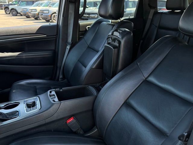 Used 2019 Jeep Grand Cherokee Limited AWD/4WD image 31