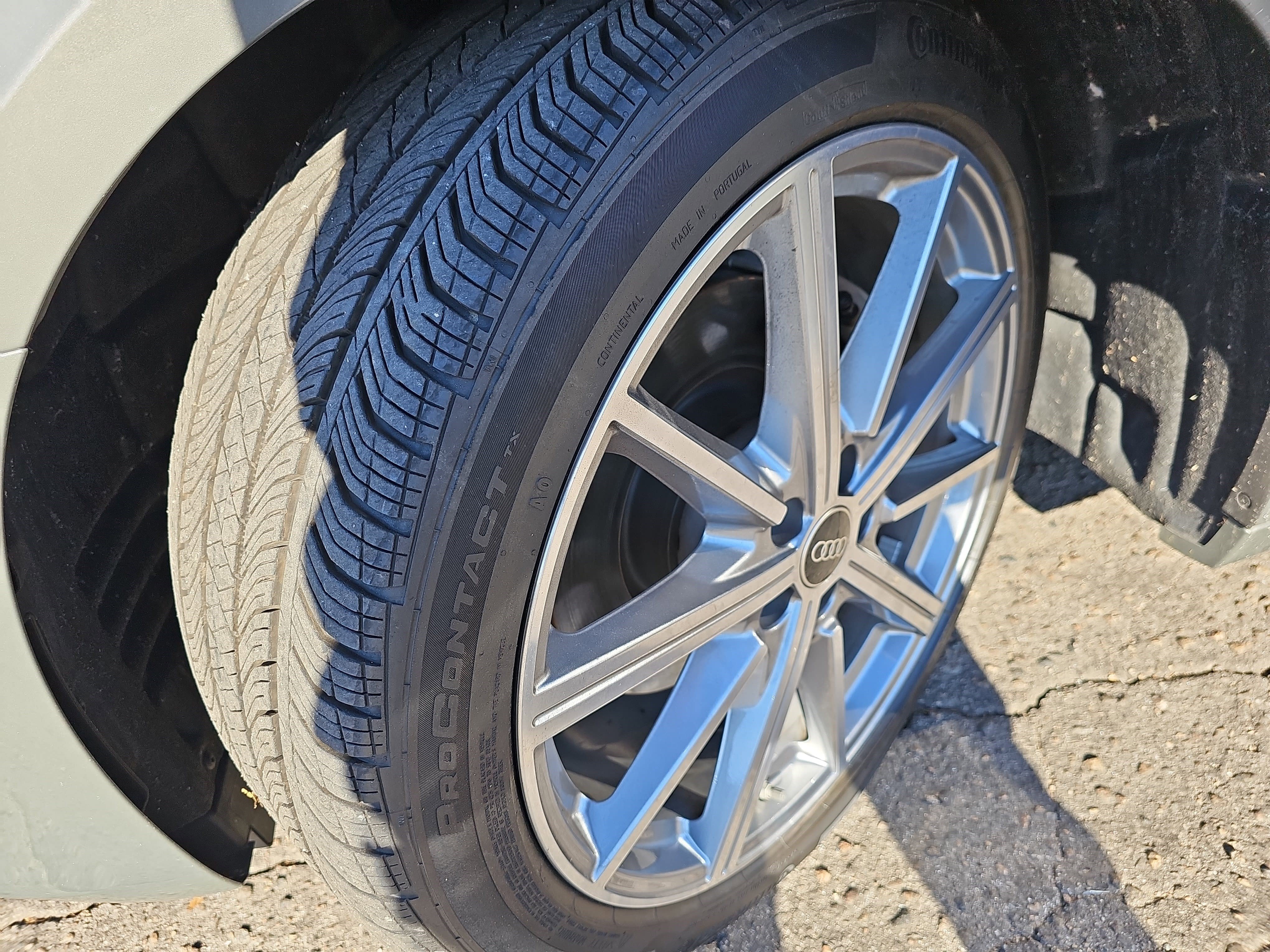 Used 2025 Audi A6 Premium Plus image 34