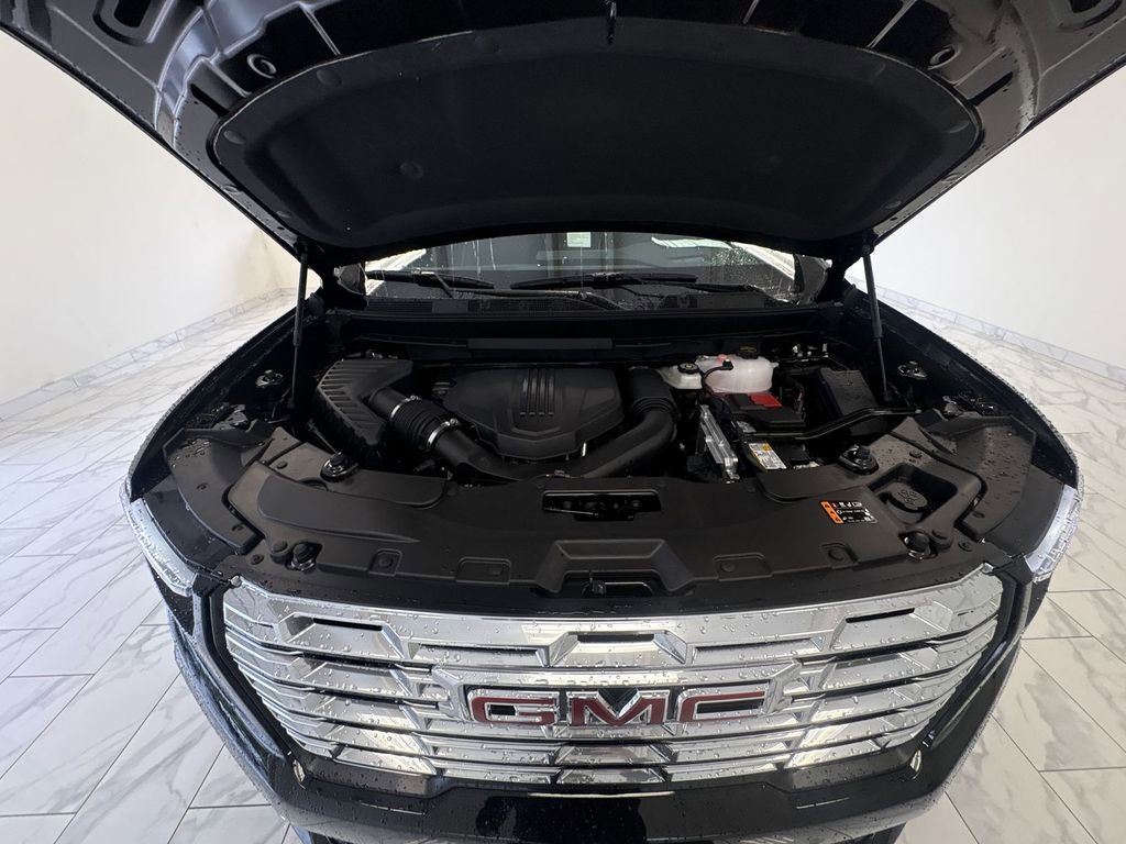 New 2026 GMC Acadia Denali w/ Super Cruise Package FWD image 31
