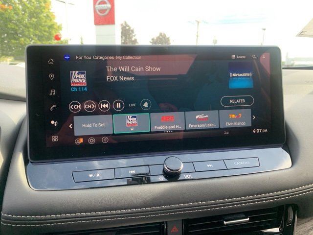 New 2026 Nissan Rogue Platinum image 17