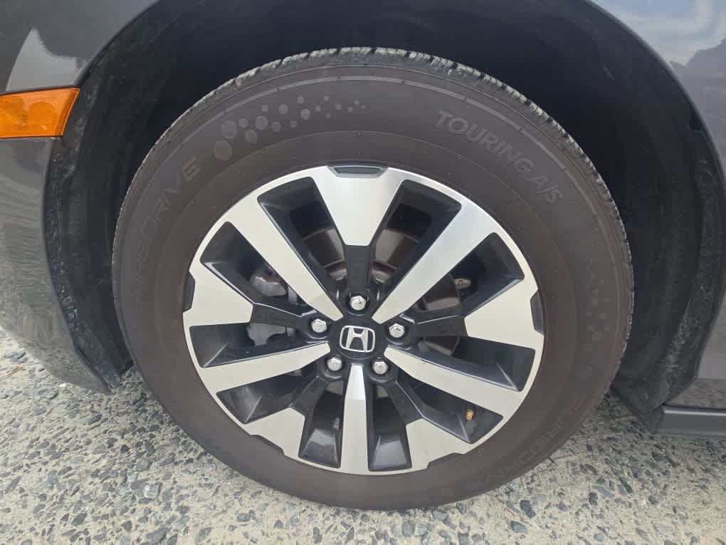 Certified 2025 Honda Odyssey EX-L image 2