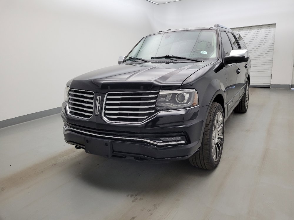 Used 2016 Lincoln Navigator Reserve AWD/4WD image 15