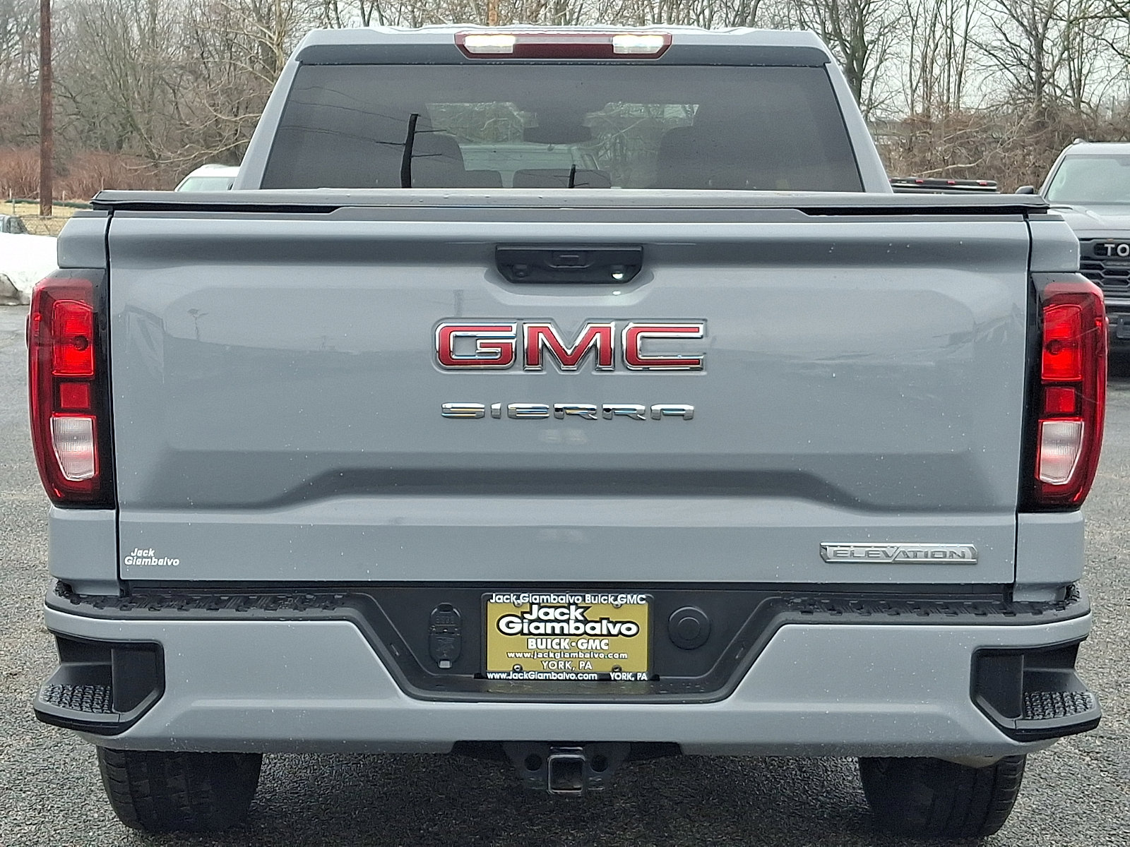 Used 2024 GMC Sierra 1500 Elevation image 6