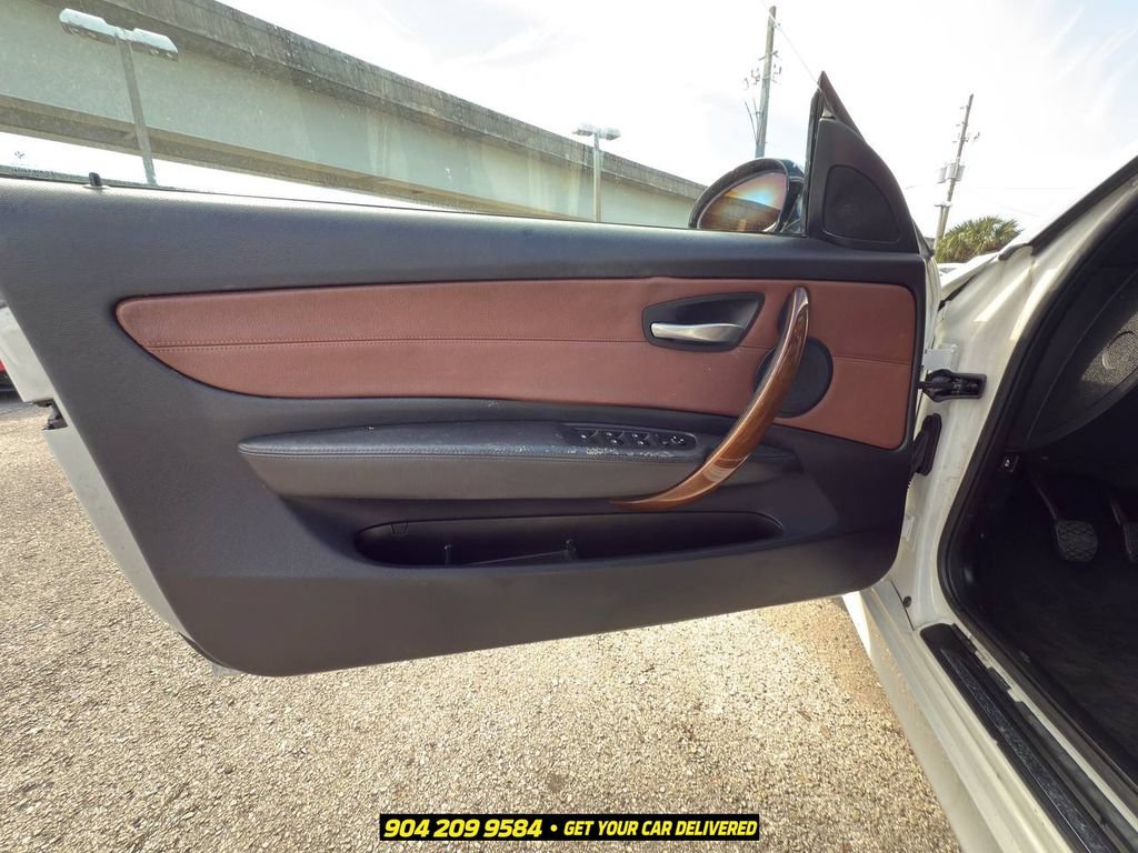 Used 2008 BMW 128i Convertible RWD image 21