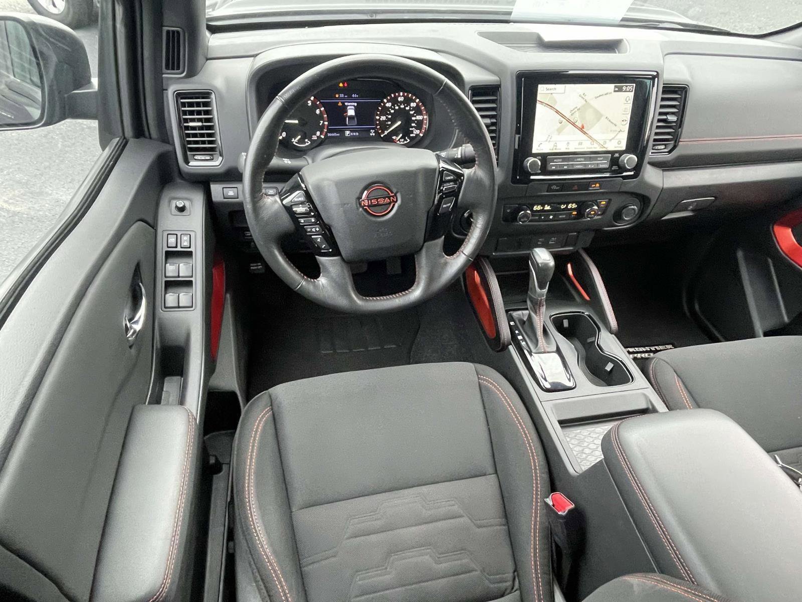 Used 2024 Nissan Frontier PRO-4X image 5
