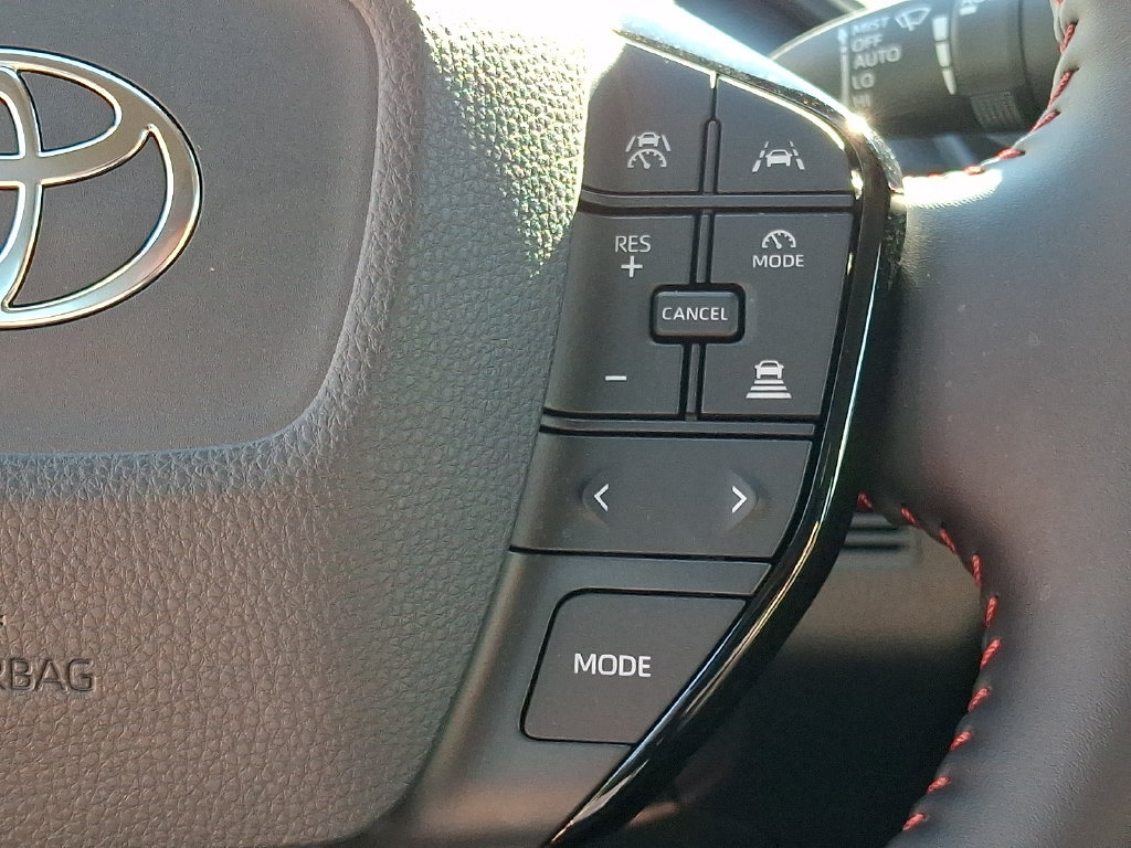 Certified 2026 Toyota Prius Plug-In Hybrid FWD image 23