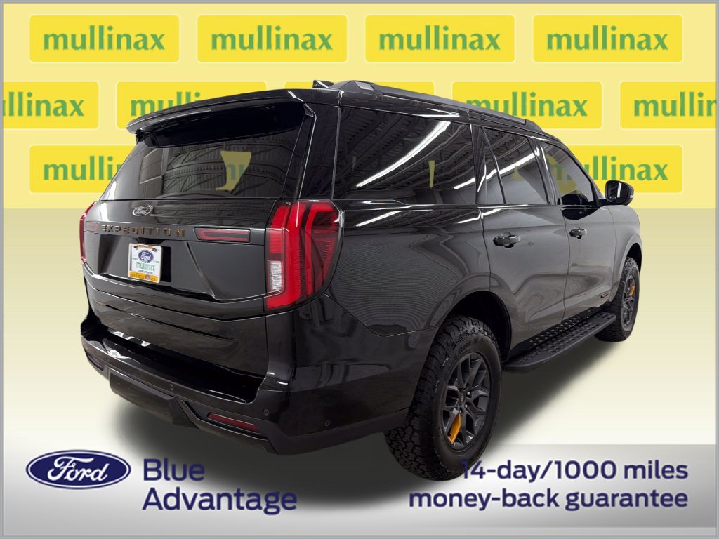 Certified 2025 Ford Expedition Tremor AWD/4WD image 3