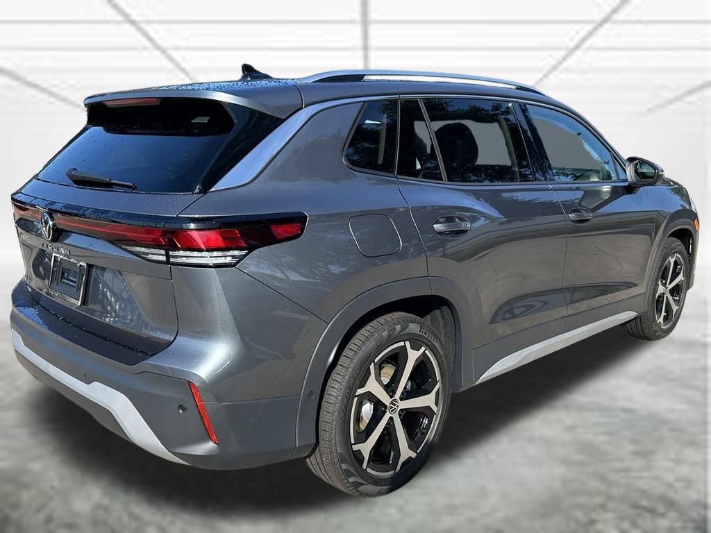 New 2026 Volkswagen Tiguan SE FWD image 6