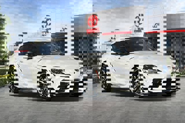 Used 2020 Toyota Supra w/ Driver Assist Package image 2