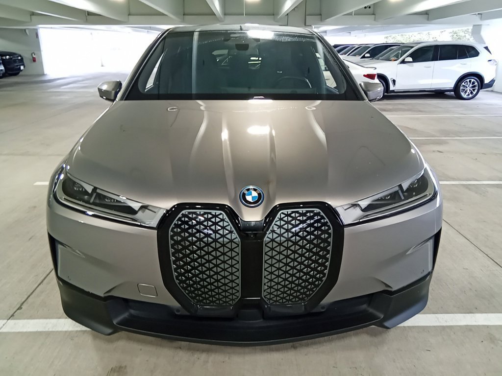 Certified 2024 BMW iX xDrive50 AWD/4WD image 2