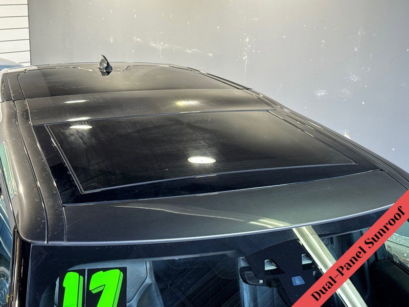 Used 2017 Land Rover Discovery HSE image 13