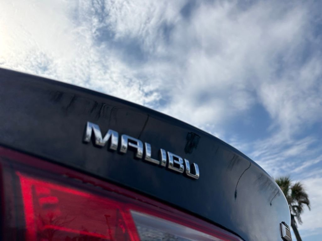 Used 2025 Chevrolet Malibu LT image 10