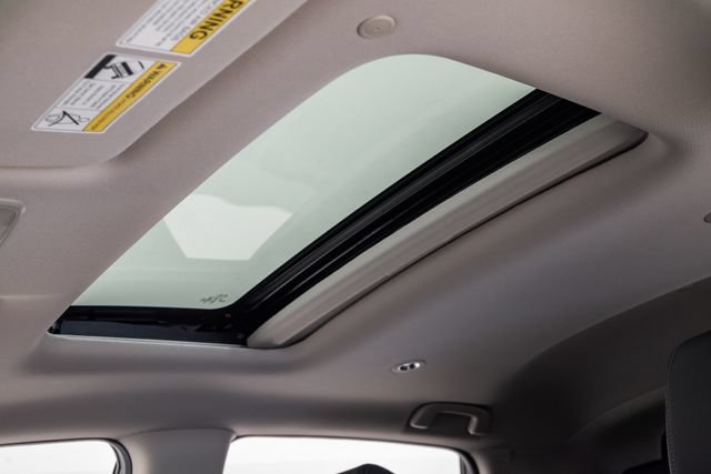 Used 2026 Honda HR-V EX-L image 8