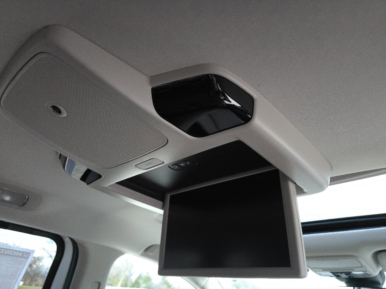 New 2026 Honda Odyssey Touring image 28