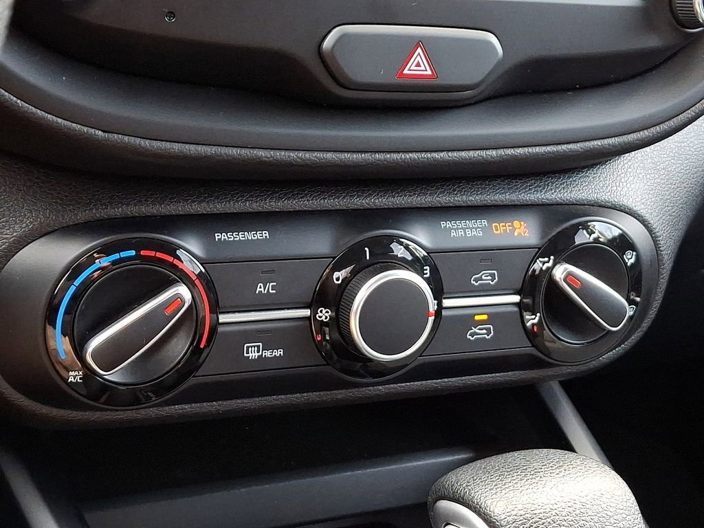 Used 2022 Kia Soul LX w/ Technology Package image 24