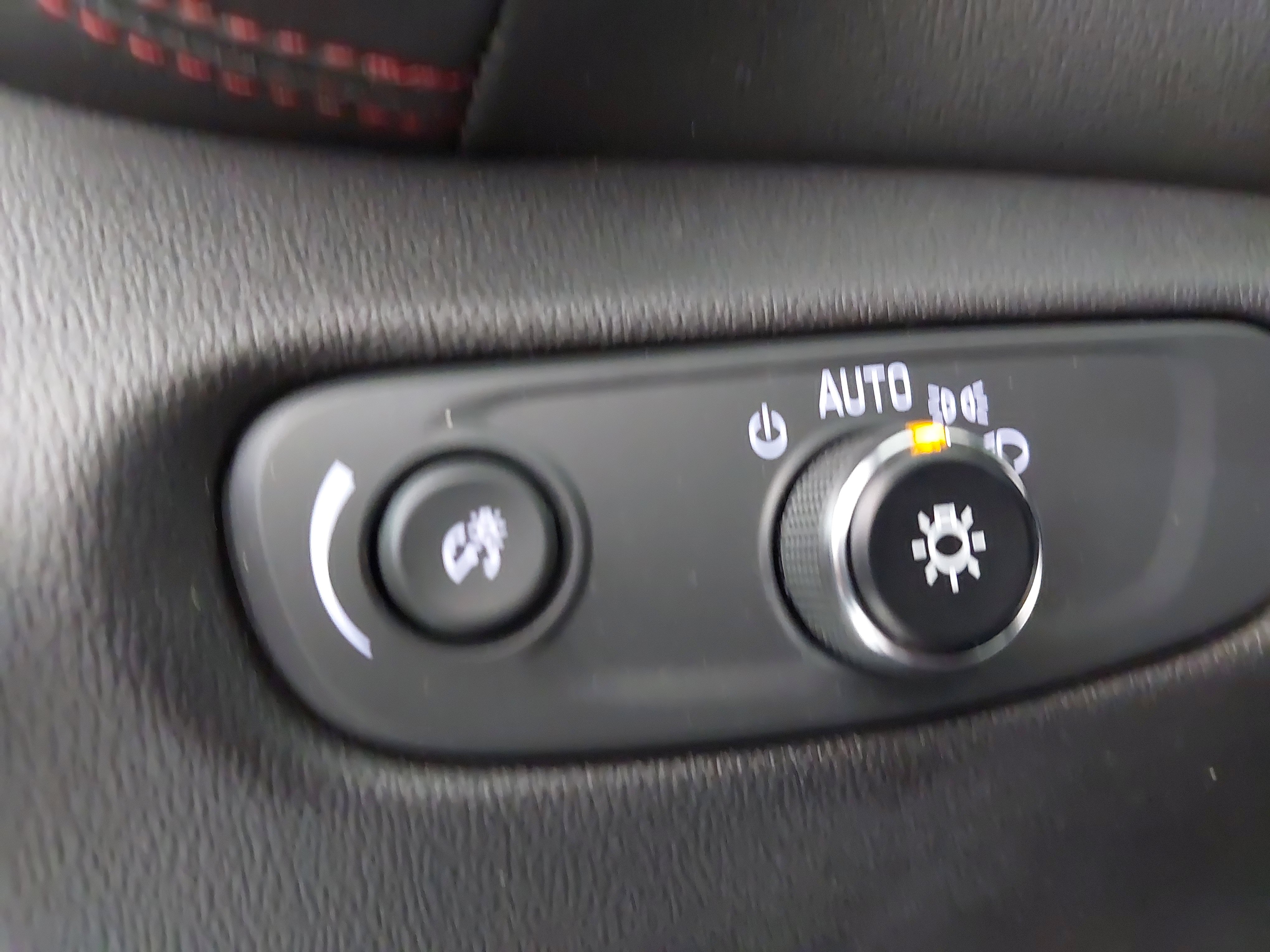 Used 2023 Chevrolet Blazer RS w/ Enhanced Convenience Package FWD image 24