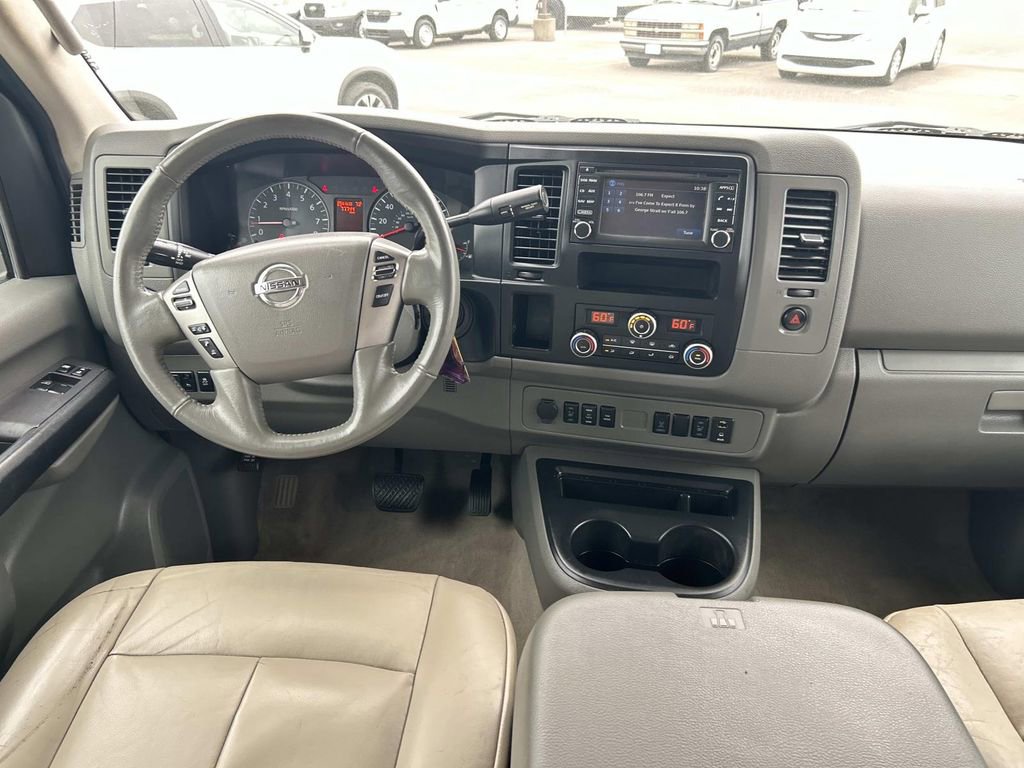 Used 2018 Nissan NV 3500 SL image 20