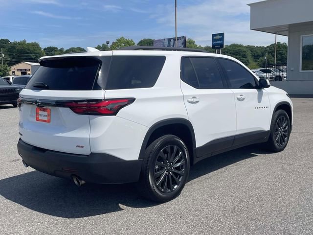 Used 2023 Chevrolet Traverse RS FWD image 3