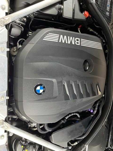 Used 2025 BMW 440i xDrive Convertible w/ Premium Package image 32