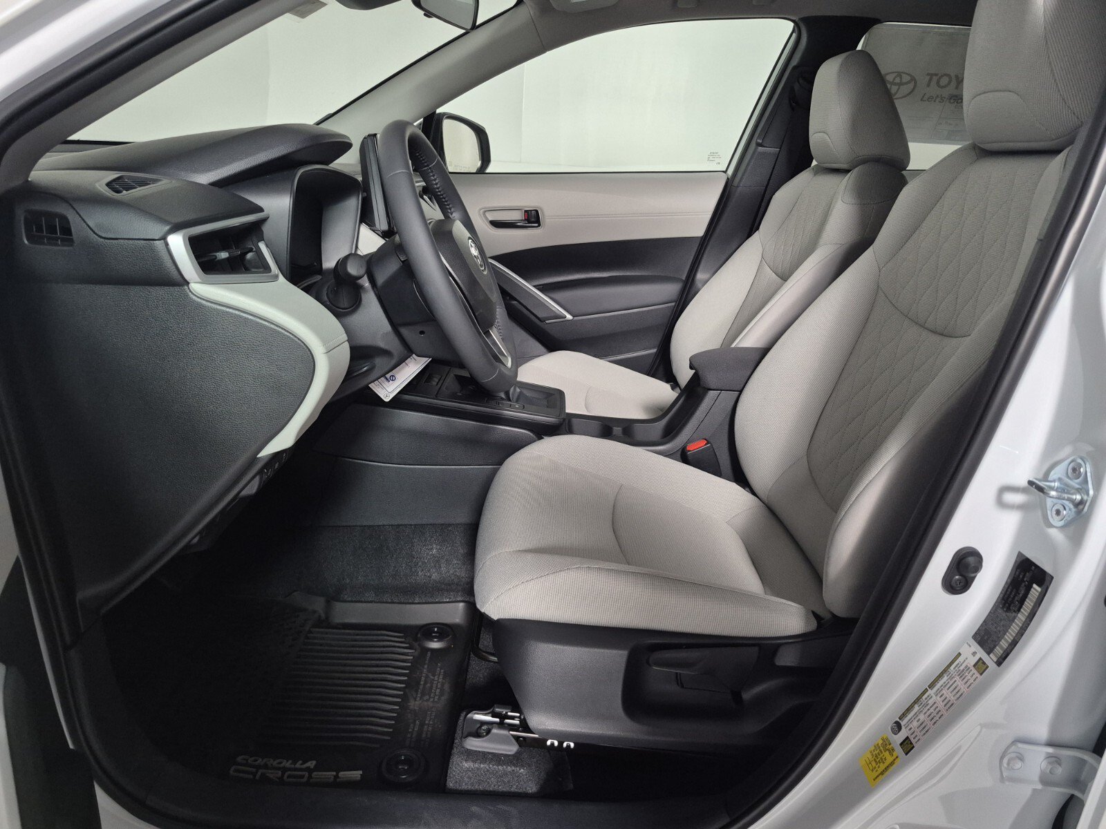New 2026 Toyota Corolla Cross LE AWD/4WD image 14