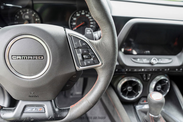 Used 2019 Chevrolet Camaro ZL1 RWD image 41