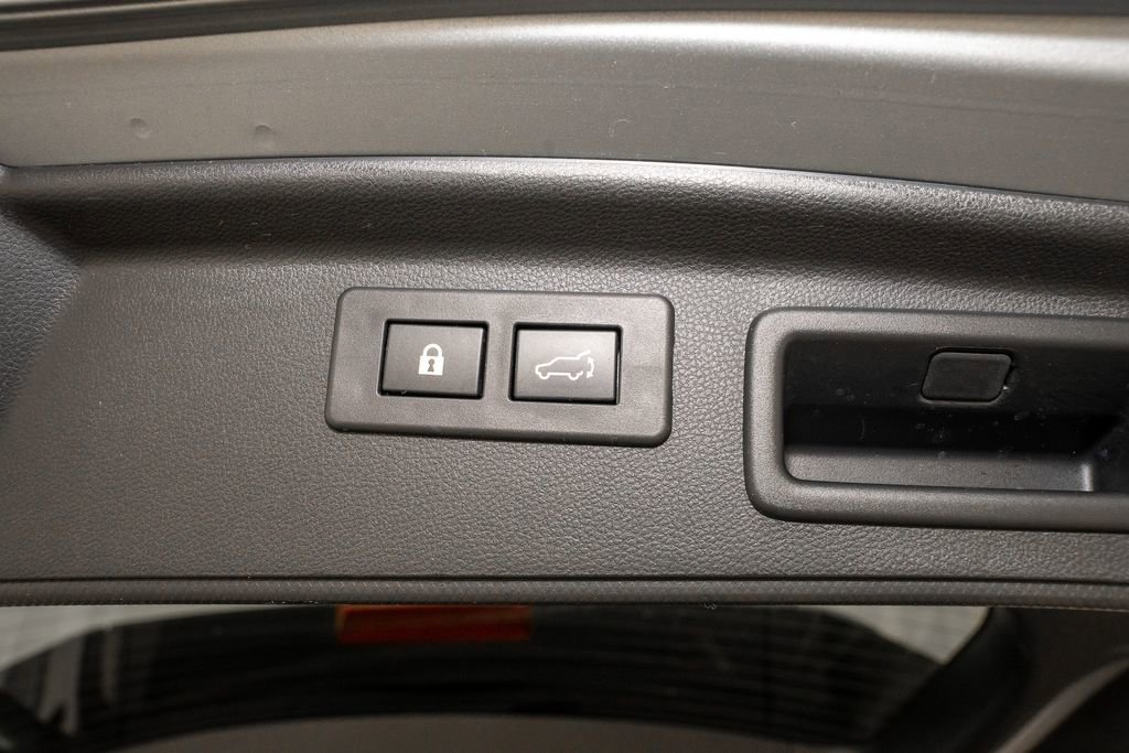 Used 2024 Subaru Forester Limited image 7