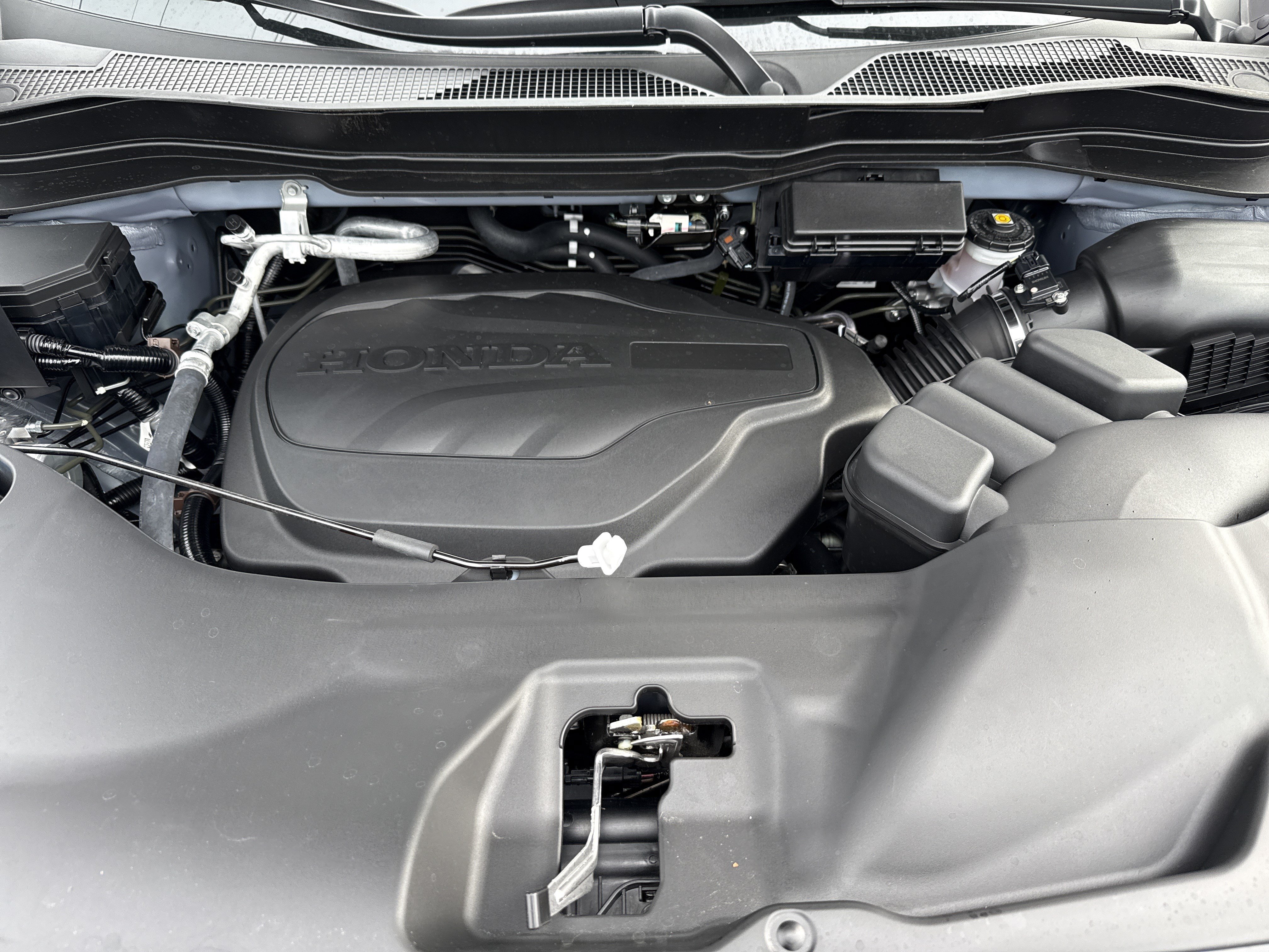 Certified 2025 Honda Ridgeline Black Edition image 36